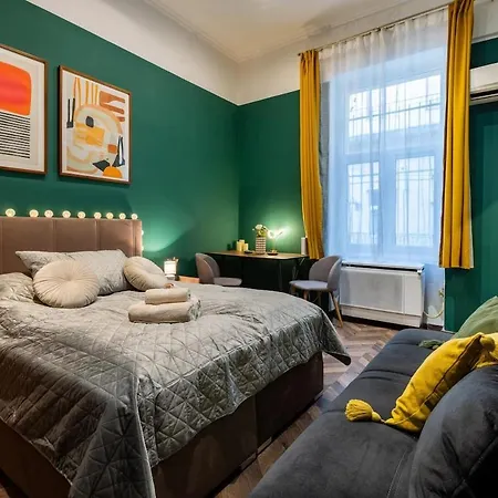 Daire Next To New York Cafe And Metro With Free Parking *