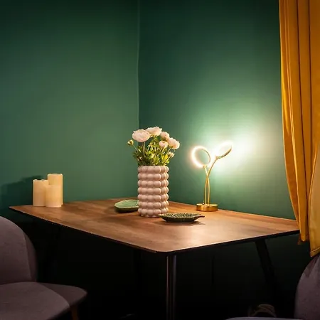 Daire Next To New York Cafe And Metro With Free Parking *